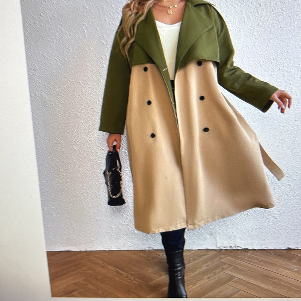 Two-Tone Double-Breasted Women's Coat